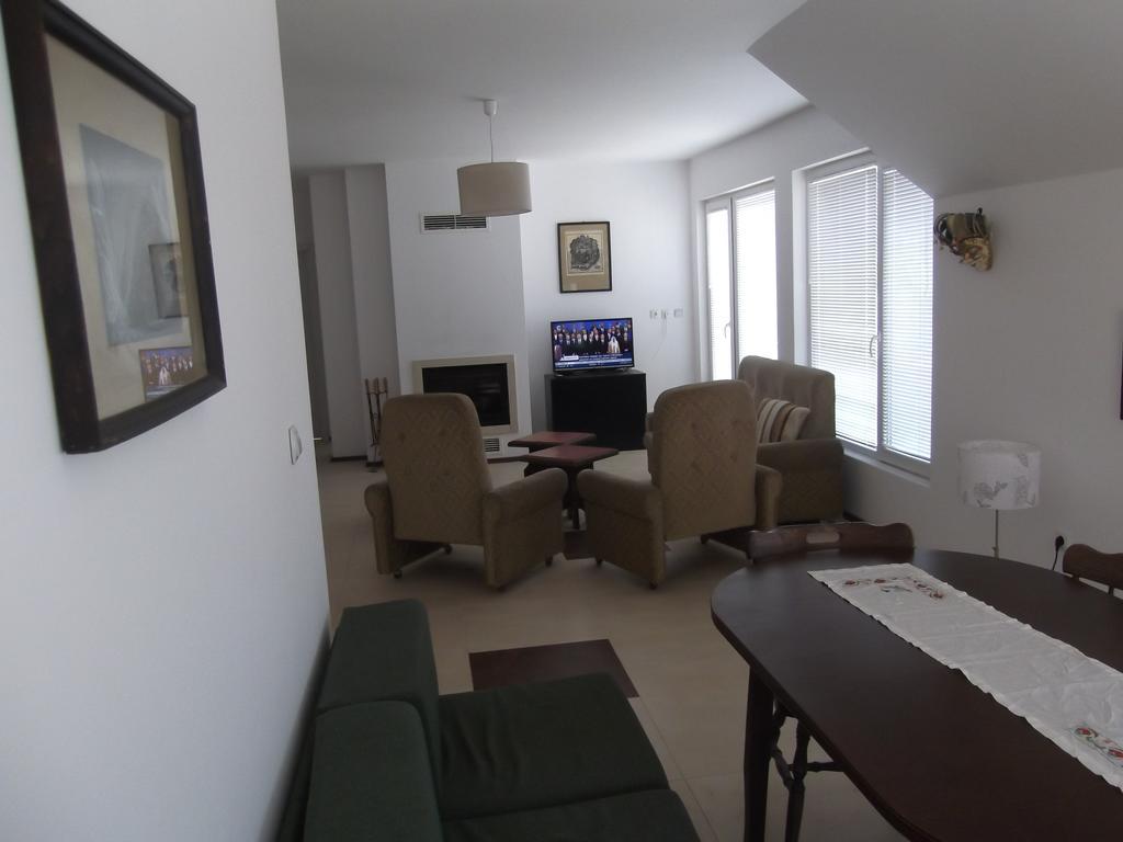 Apartment Sredna Gora 布尔加斯 外观 照片